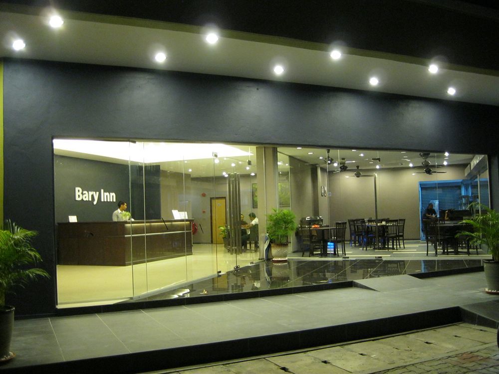 Bary Inn, Klia & Klia2 - Free Airport Shuttle Сепанг Екстер'єр фото